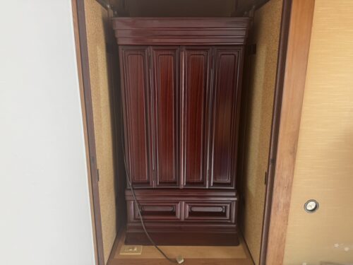 西宮市にて仏壇の回収・処分を行いました。