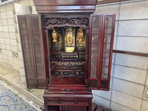 大阪市鶴見区にて仏壇の回収・処分を行いました。