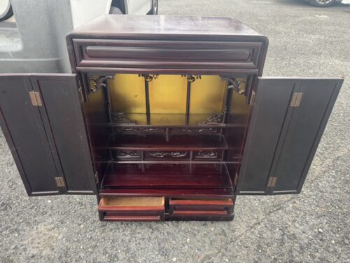 大阪市淀川区にて仏壇の回収・処分を行いました。